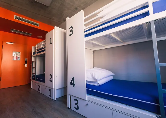 Hostel Generator Mitte